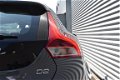 Volvo V40 - D2 Momentum Trekhaak Camera Navi Stoelverwarming Elec Stoel - 1 - Thumbnail