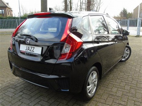 Honda Jazz - 1.3 i-VTEC 102pk CVT Comfort | NAVI | STOELVERWARMING | PARKEERSENSOREN - 1