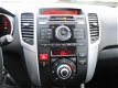 Kia Venga - 1.6 CVVT AUT / CRUISECONTROL - 1 - Thumbnail