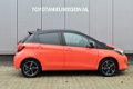 Toyota Yaris - 1.5 Full Hybrid 100pk Orange Sport ATS Design - 1 - Thumbnail