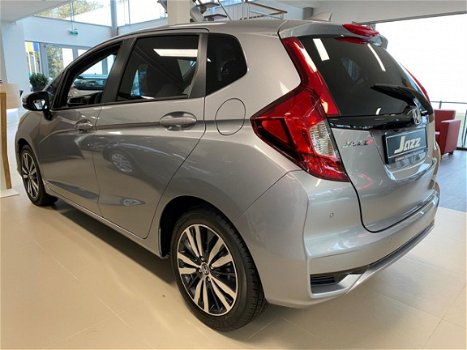 Honda Jazz - 1.3 102pk CVT Trend VOORRAAD VOORDEEL - 1