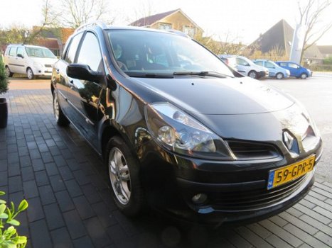 Renault Clio Estate - 1.2 TCE Dynamique | 100 pk | cruise | boekjes | nw. APK - 1