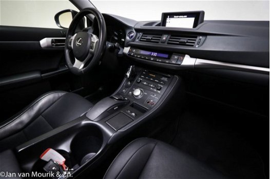 Lexus CT 200h - Hybrid | OPEN DAK | LEDER | CLIMA | CRUISE | NAVI | CAM | 17