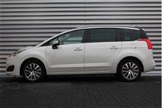 Peugeot 5008 - 1.6 TURBO 157PK ALLURE / NAVI / CLIMA / LED / PDC / HUD / 17" LMV / CAMERA / PANO. DA