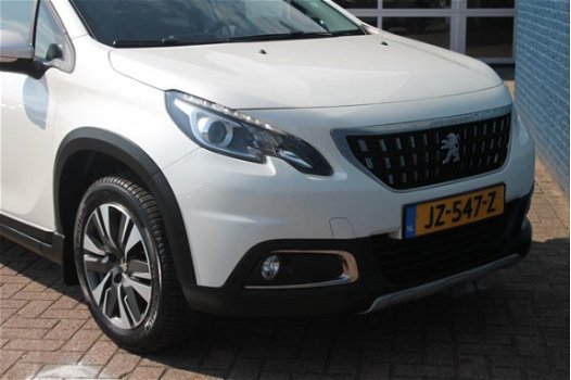 Peugeot 2008 - SUV 1.2 Puretech 110pk EAT6 Allure | Automaat | Navigatie | panoramadak | Trekhaak | - 1