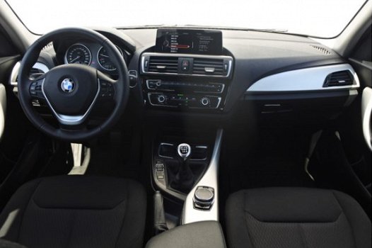 BMW 1-serie - 116i Essential Geen import/ / Dealer ondr/ NaviProf - 1