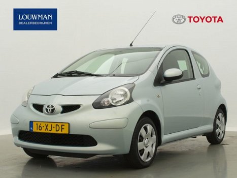 Toyota Aygo - 1.0 VVT-i Plus - 1