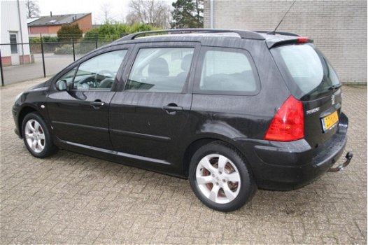 Peugeot 307 Break - Premium 2.0-16v, Climate control, Lichtmetalen velgen - 1