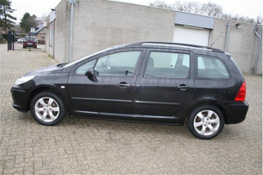 Peugeot 307 Break - Premium 2.0-16v, Climate control, Lichtmetalen velgen - 1