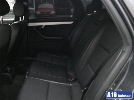 Audi A4 Avant - A4; V6 TDI 120KW - 1