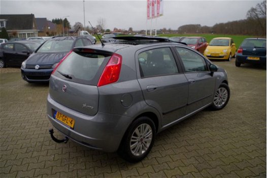 Fiat Grande Punto - 1.4-16V Ed. Lusso - 1