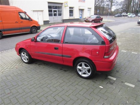 Suzuki Swift - 1.3-16V Summum 2001 Airco 125.000KM NAP APK - 1