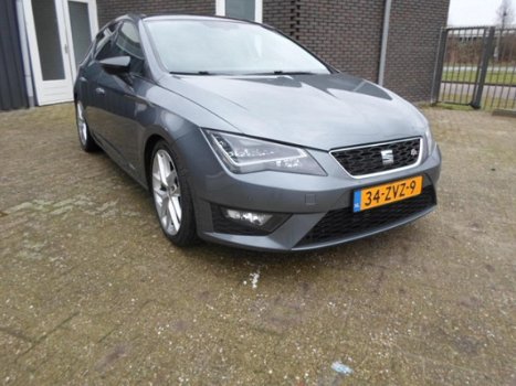 Seat Leon - 2.0 TDI FR NAVI CRUISE Mooie Auto met alle opties - 1