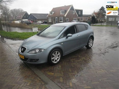 Seat Leon - 1.9 TDI Businessline CLIMA, CLIMA, 2XELEXRAMEN, PDC - 1