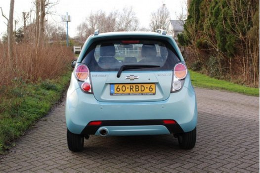 Chevrolet Spark - 1.2 16V LT - 1