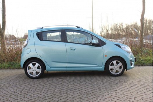 Chevrolet Spark - 1.2 16V LT - 1