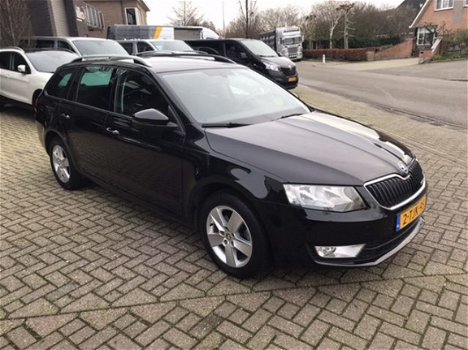 Skoda Octavia Combi - 1.6 TDI Greenline Businessline - 1