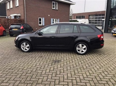 Skoda Octavia Combi - 1.6 TDI Greenline Businessline - 1