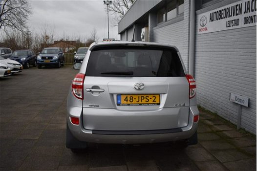 Toyota RAV4 - 2.0 VVTi Executive Business Trekhaak afneembaar Navigatie Parkeercamera Climate Contro - 1