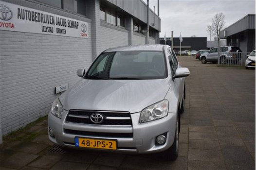 Toyota RAV4 - 2.0 VVTi Executive Business Trekhaak afneembaar Navigatie Parkeercamera Climate Contro - 1