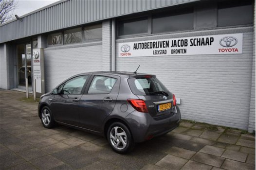 Toyota Yaris - 1.5 Hybrid Trend Navigatie Cruise Controle Climate Controle - 1