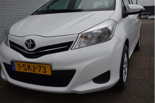 Toyota Yaris - 1.0 VVT-i Now Leuke Yaris 5 drs Airco LM velgen - 1