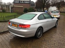 BMW 3-serie Coupé - 320i Leder Xenon 19inch