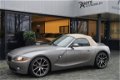 BMW Z4 Roadster - 2.5i S Navi|Xenon|Leder|PDC Grijs Metallic - 1 - Thumbnail