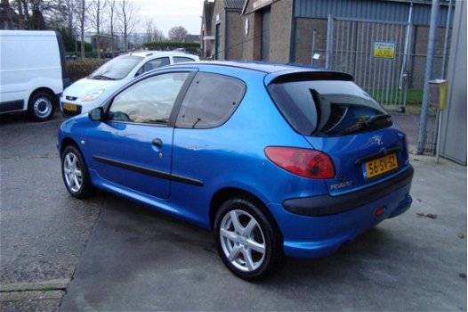 Peugeot 206 - 1.4 One-line *BJ06*AIRCO*ST BEKR*LM VELGEN*APK 8-2020*INRUILTOPPER - 1