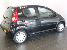 Peugeot 107 - 1.0-12V XS | 5-Deurs | RadioCD | Stuurbekrachtiging | Elektr. Ramen Voor |