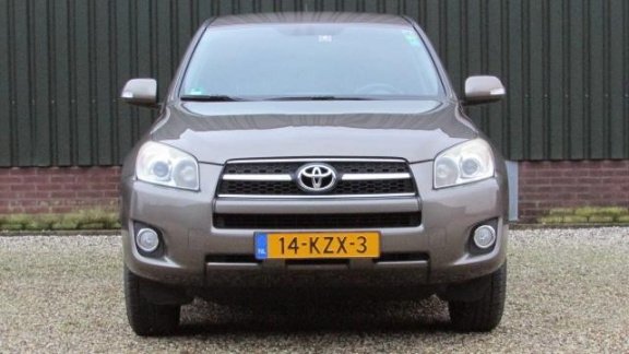 Toyota RAV4 - 2.0 VVTi Dynamic /4WD/Leder/Navigatie/Trekhaak enz - 1