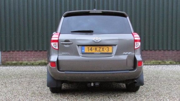 Toyota RAV4 - 2.0 VVTi Dynamic /4WD/Leder/Navigatie/Trekhaak enz - 1