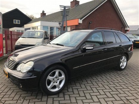 Mercedes-Benz C-klasse Combi - 180 K. Avantgarde - 1