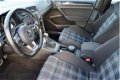 Volkswagen Golf - 1.4 TSI GTE org. NL-auto navigatie parkeerassistent automaat 20.940 incl.btw - 1 - Thumbnail