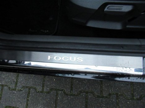 Ford Focus Wagon - 1.6 Black Magic / Airco / Lmv / Elektr. ramen - 1