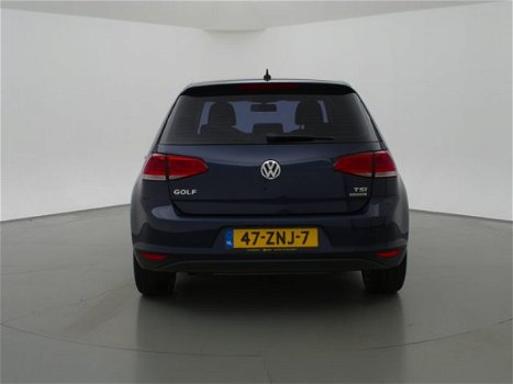 Volkswagen Golf - 1.2 TSI 5-DEURS + NAVIGATIE / 17 INCH / PRIVACY / CRUISE CONTROL - 1