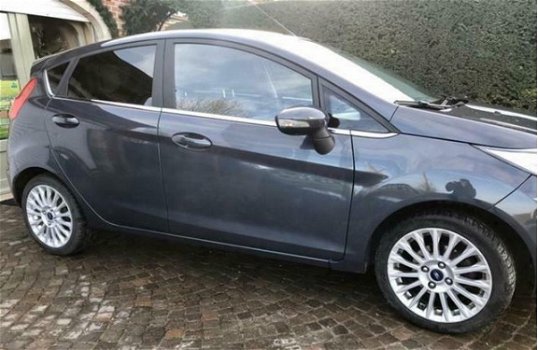 Ford Fiesta - 1.0 EcoBoost Titanium CLIMA PDC 16 INCH NAP - 1