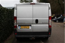 Peugeot Boxer - 2.2HDI 120PK 333 / 3 zits / trekhaak