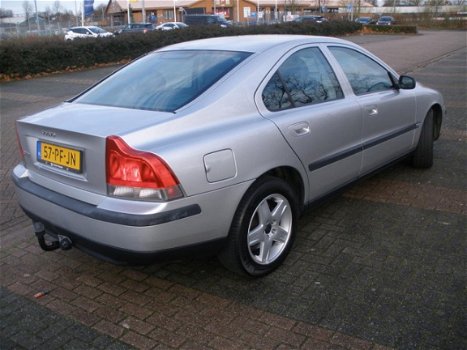 Volvo S60 - 2.4 Edition - 1