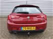 Alfa Romeo Giulietta - 1.4 T Distinctive van eerste eigenaar - 1 - Thumbnail