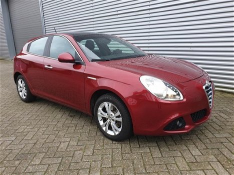 Alfa Romeo Giulietta - 1.4 T Distinctive van eerste eigenaar - 1