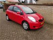 Toyota Yaris - 1.3 VVTi Sol, weinig km, Airco, Garantie, prijs is all incl - 1 - Thumbnail