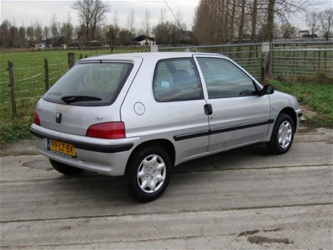 Peugeot 106 - 1.1 XT origineel NL en NAP - 1