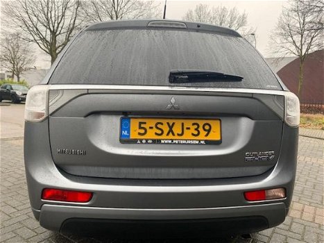 Mitsubishi Outlander - 2.0 PHEV Instyle+ All in Price | Stoelverwarming | Leer |Rijklaar incl. 6 mnd - 1