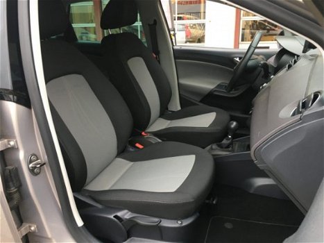 Seat Ibiza ST - 1.2 TSI Style Automaat / Navigatie / Parkeersensoren achter - 1