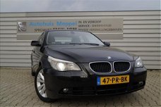 BMW 5-serie - 525i Exe Automaat , Navigatie , trekhaak , Xenon €162 P/M