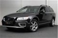 Volvo XC70 - 2.4D D5 136KW AWD AUT Momentum - 1 - Thumbnail