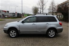 Mitsubishi Outlander - 2.0 Invite plus Airco