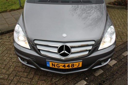 Mercedes-Benz B-klasse - 180 VOL LEDER/PDC V+A/NAVI 