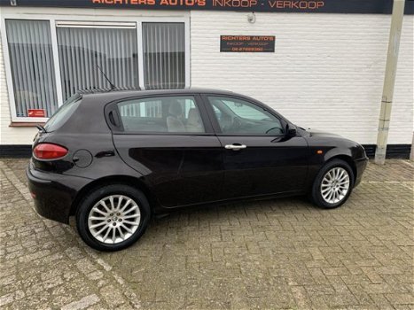 Alfa Romeo 147 - 1.6 TS Veloce Dist - 1